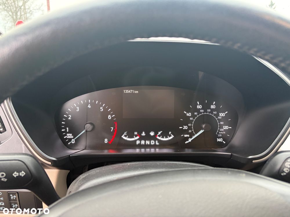 Ford Kuga - 15