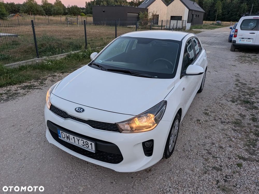 Kia Rio 1.2 M - 1