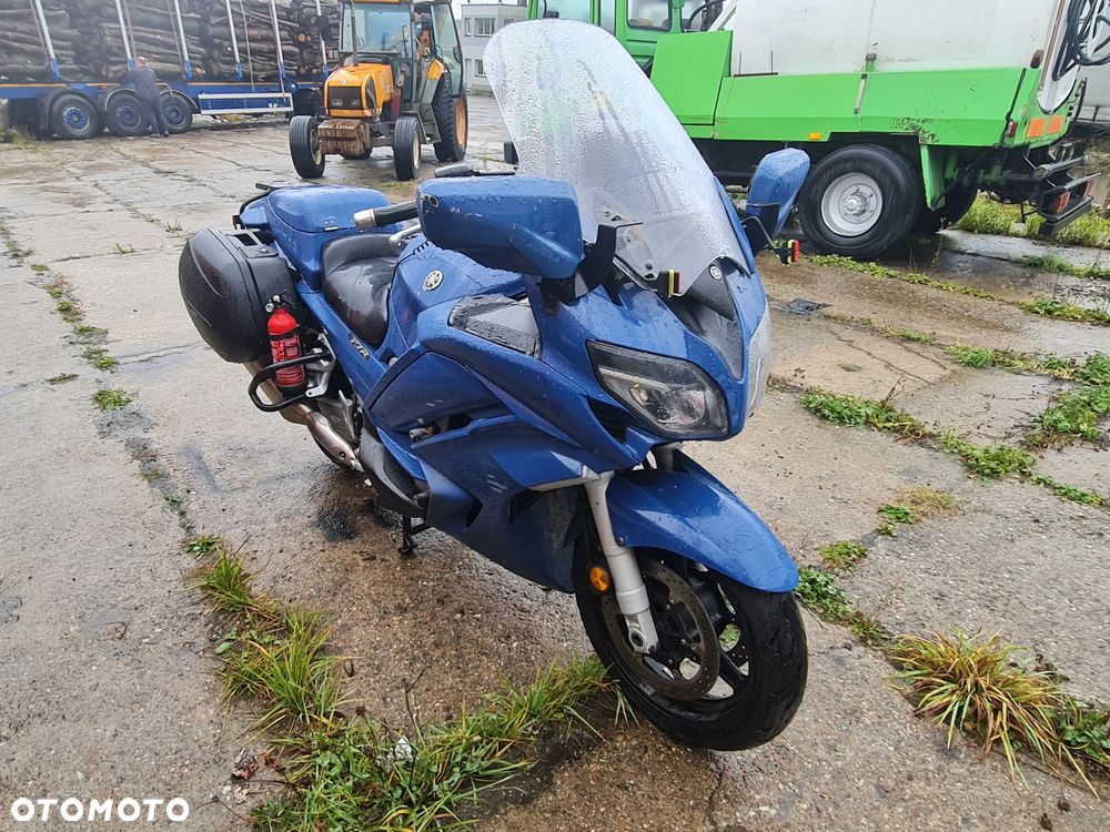 Yamaha FJR - 2