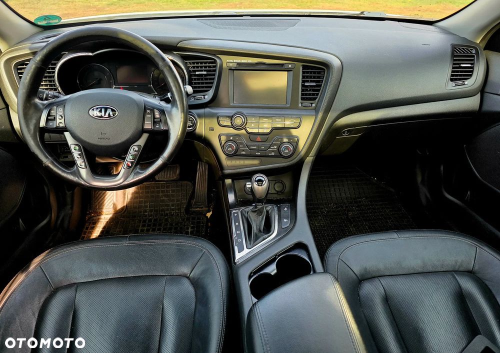 Kia Optima - 14