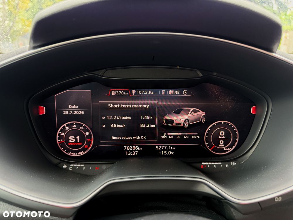 Audi TT Coupé - 19