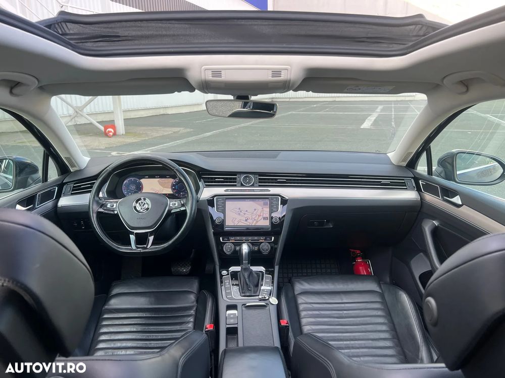 Volkswagen Passat Variant 1.6 TDI (BlueMotion Technology) DSG Comfortline - 31