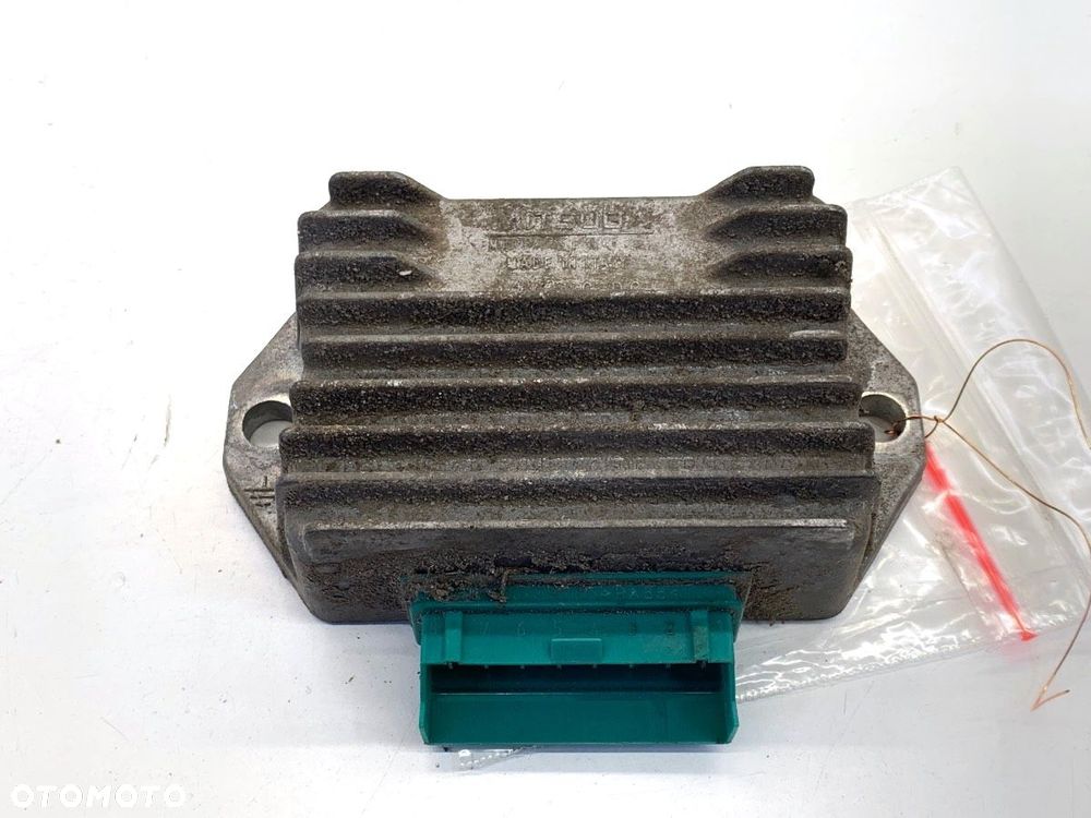 REGULATOR NAPIĘCIA  PIAGGIO TYPHOON 2001 - 2014 Typhoon 50 4 kW [5 KM] - 1