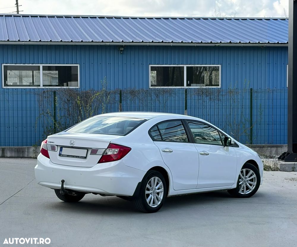 Honda Civic 1.8 MT LS - 4
