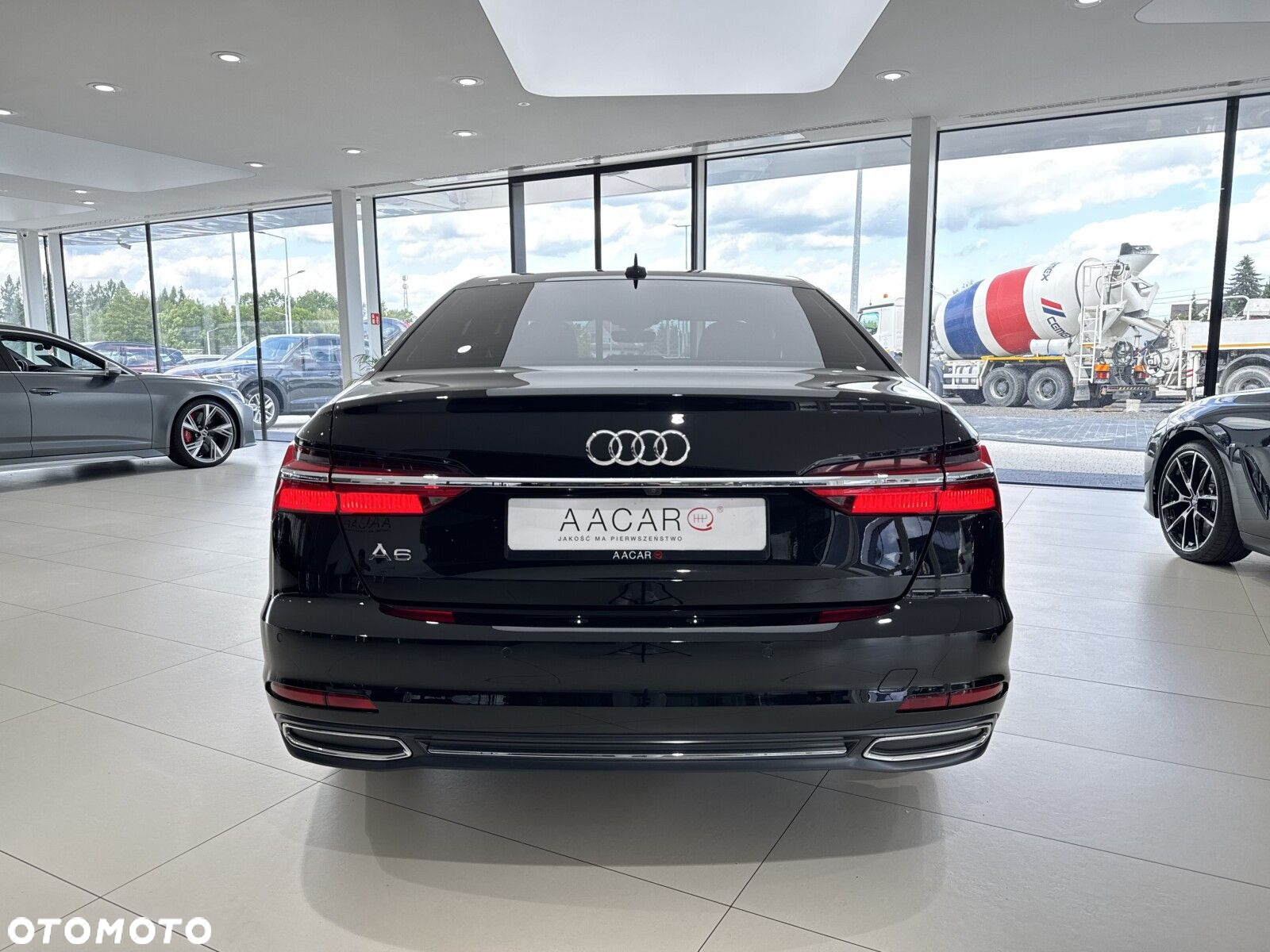Audi A6 - 4