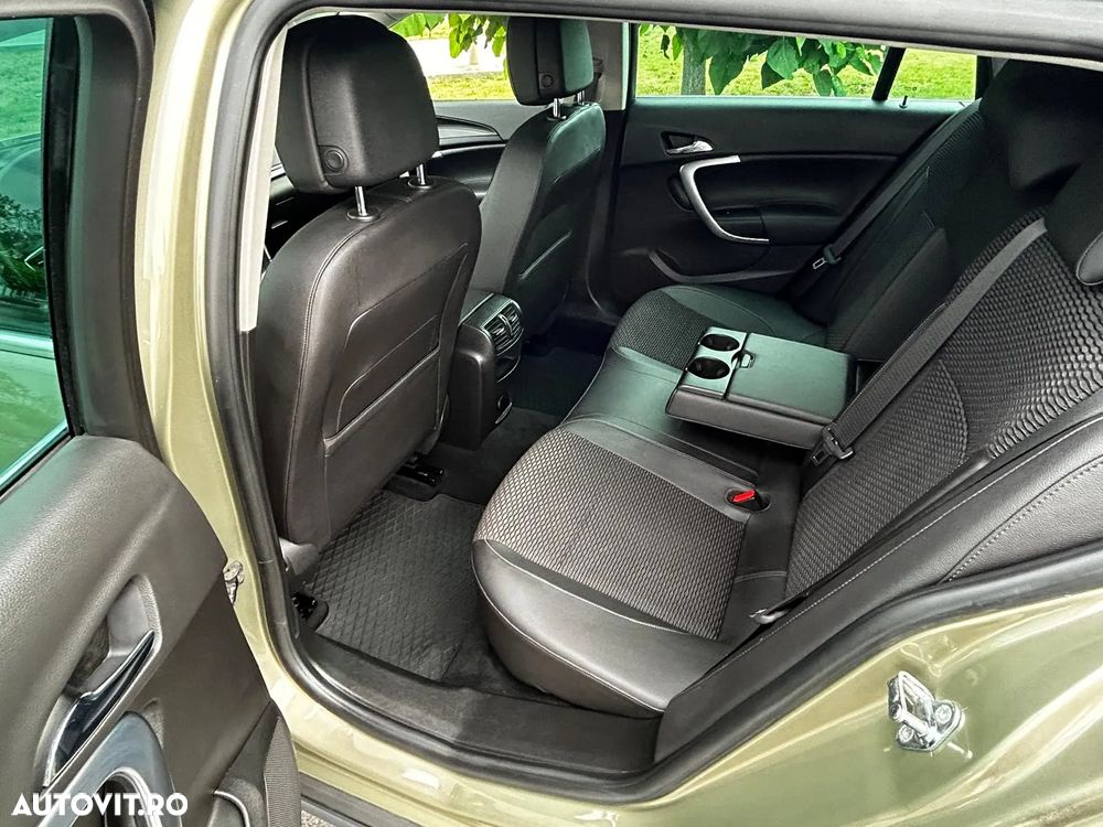 Opel Insignia 2.0 CDTI ECOTEC Start/Stop 4X4 Country Tourer - 16