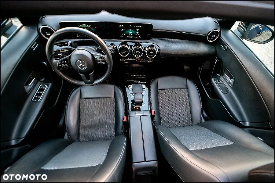 Mercedes-Benz CLA - 14