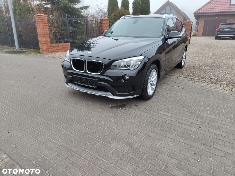 BMW X1 sDrive18d xLine - 1