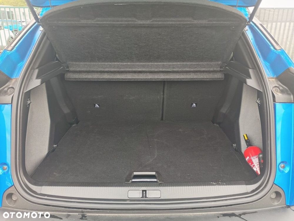 Peugeot 2008 - 6