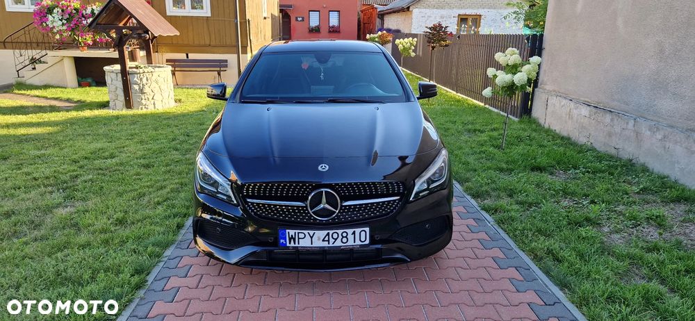 Mercedes-Benz CLA 200 7G-DCT AMG Line - 2