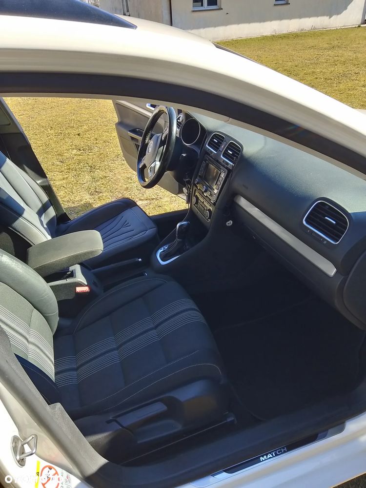 Volkswagen Golf 1.6 TDI DPF BlueMotion Technology DSG MATCH - 3