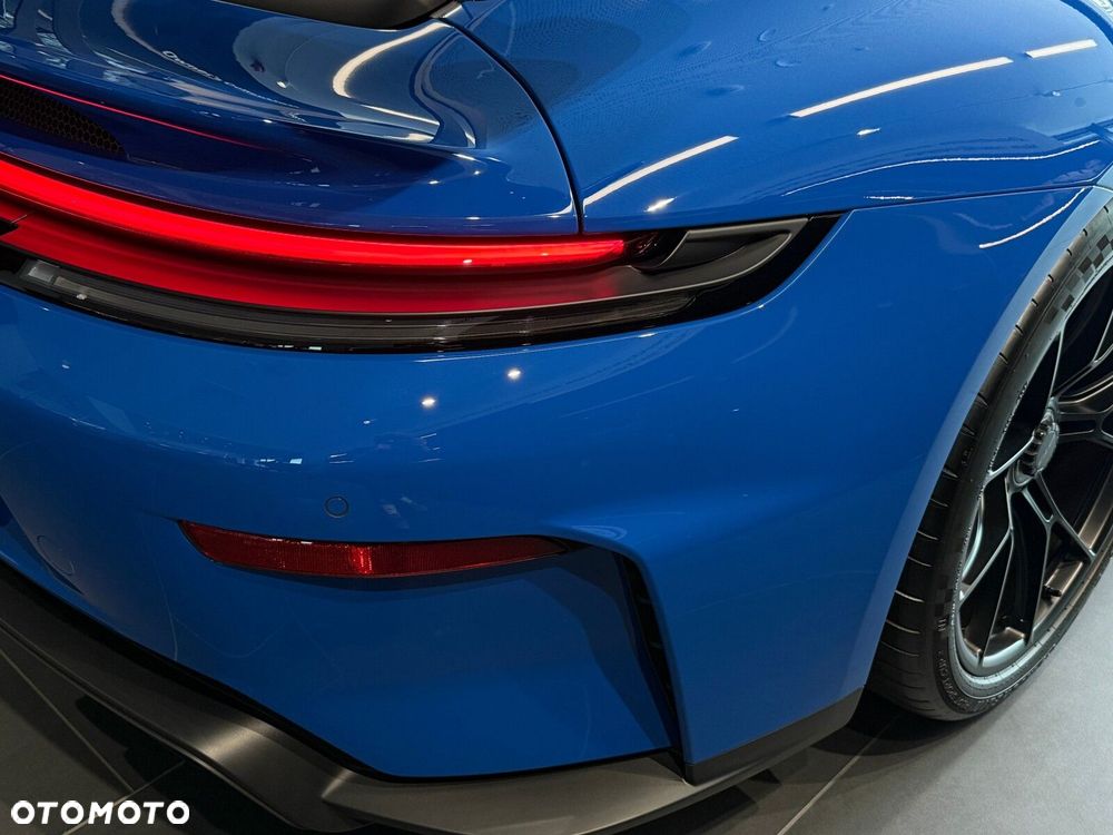 Porsche 911 - 15