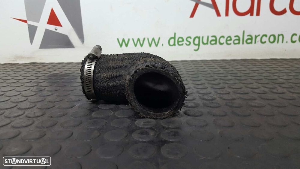 TUBO KIA CARNIVAL II 2.9 CRDI LX - 2