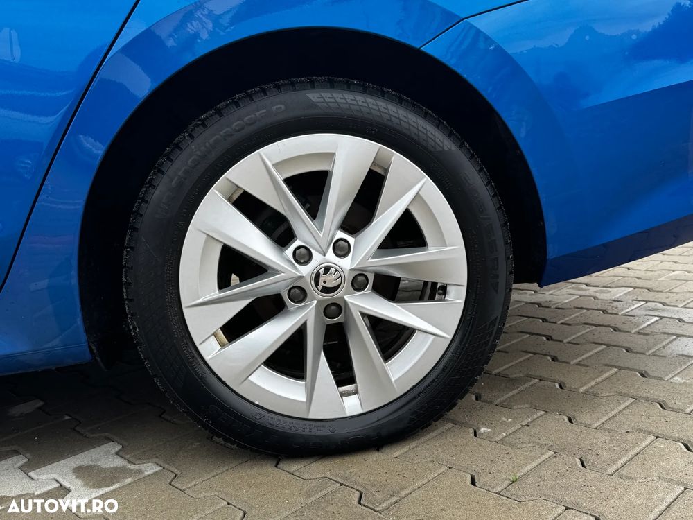 Skoda Octavia 1.5 TSI DSG MHEV Style - 13