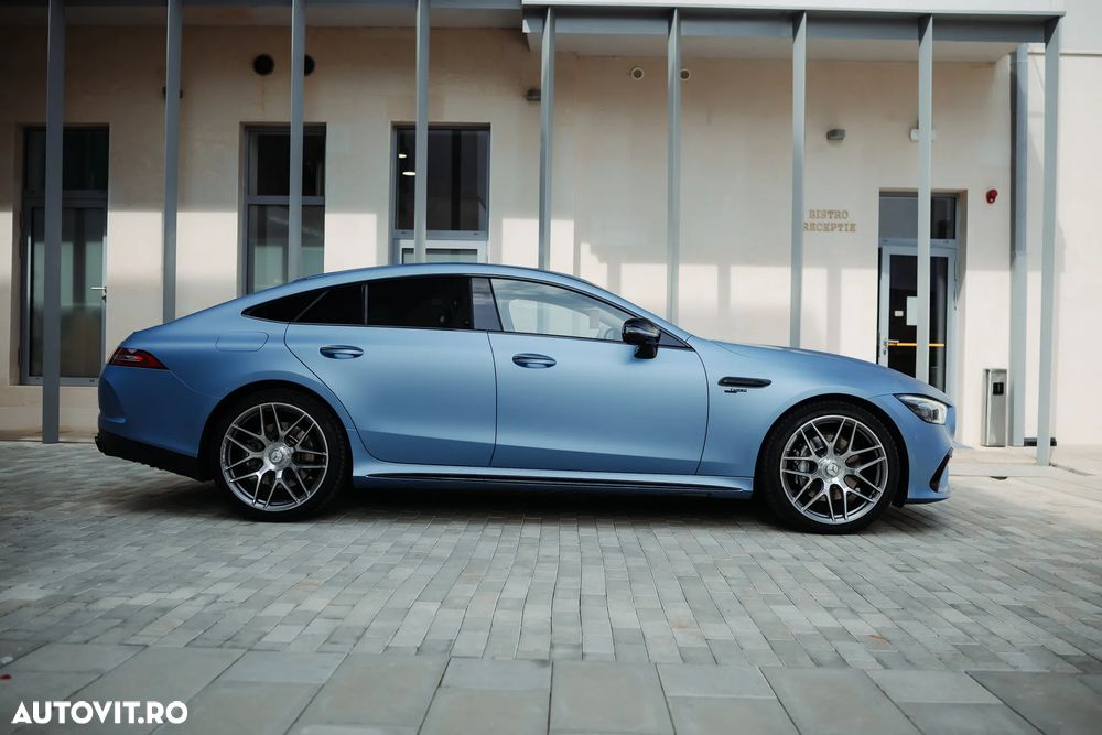 Mercedes-Benz AMG GT - 4