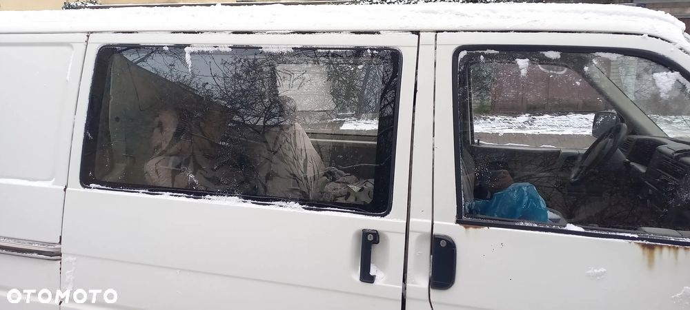 Volkswagen Transporter - 10