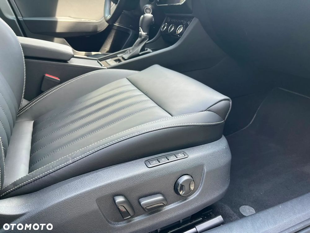 Skoda Superb 2.0 TDI SCR L&K DSG - 20