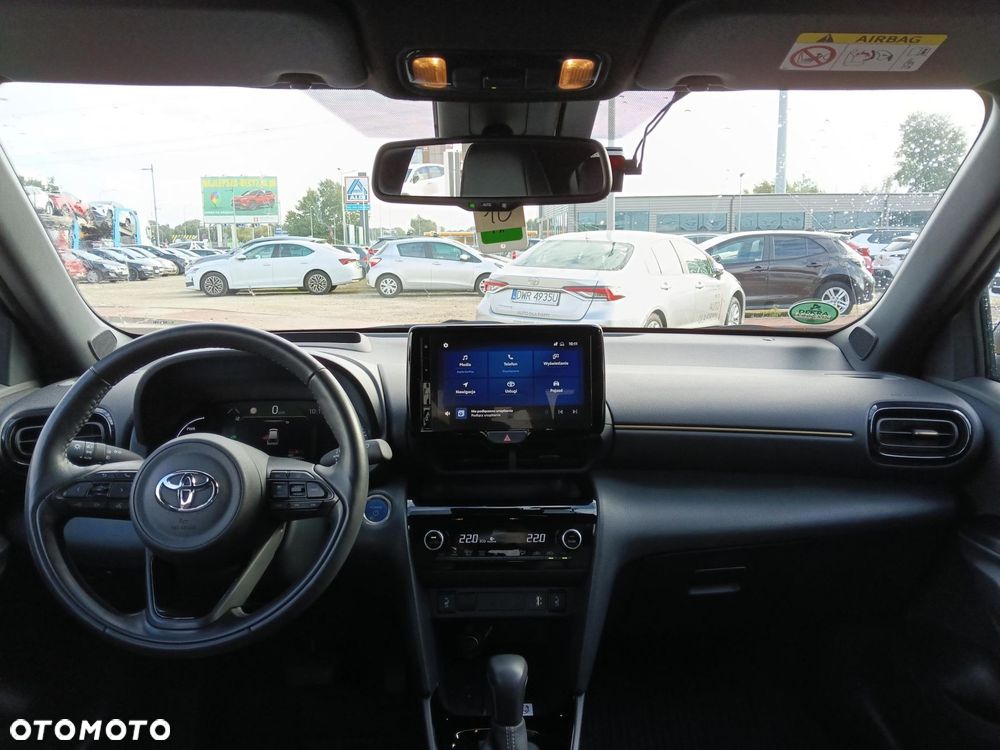 Toyota Yaris Cross Hybrid 1.5 Adventure - 2