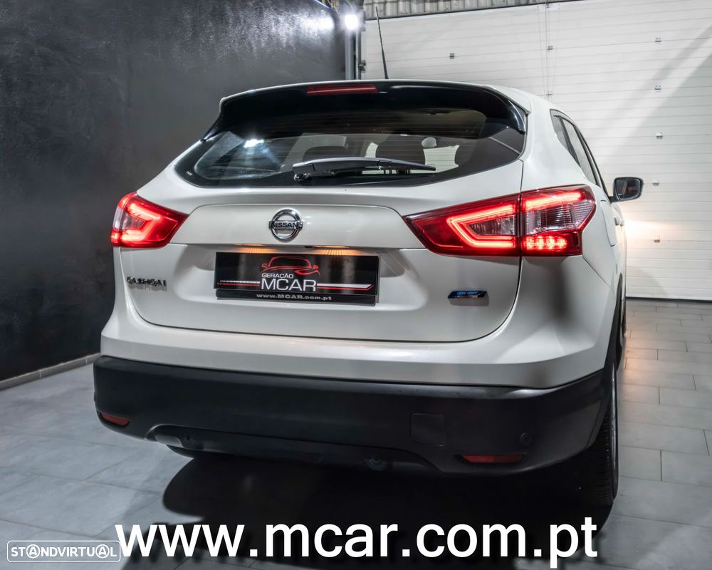 Nissan Qashqai - 4