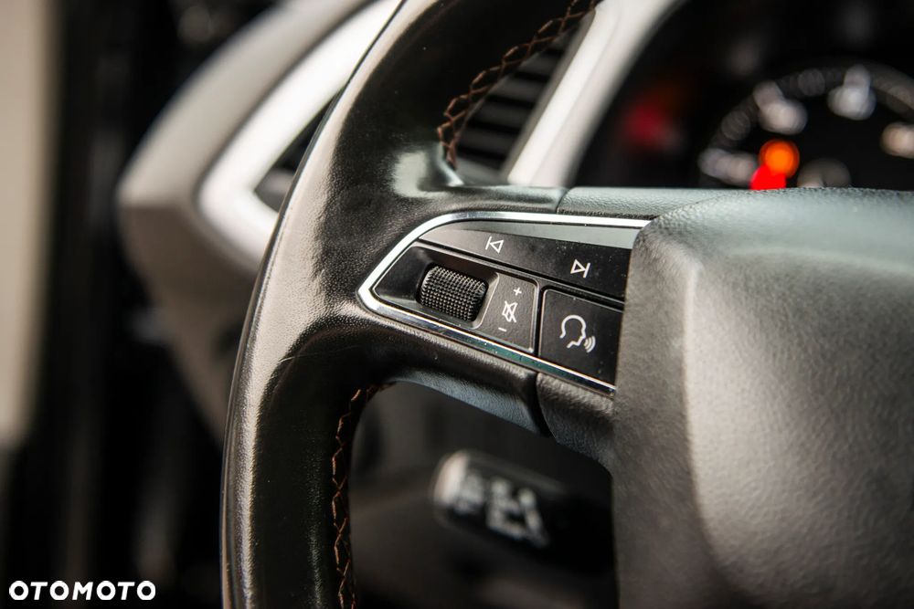 Seat Leon 2.0 TDI DPF XCELLENCE - 26