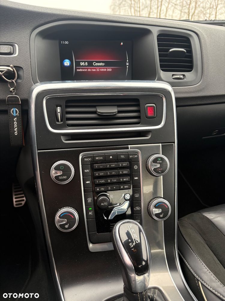 Volvo S60 D4 Drive-E Summum - 17