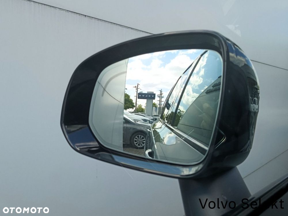 Volvo XC 90 - 8