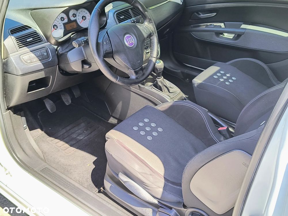 Fiat Grande Punto 1.4 T-Jet 16V Sport - 25