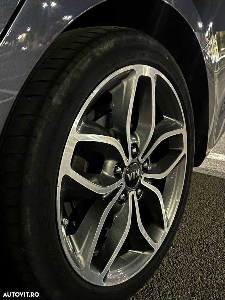 Kia Optima - 10