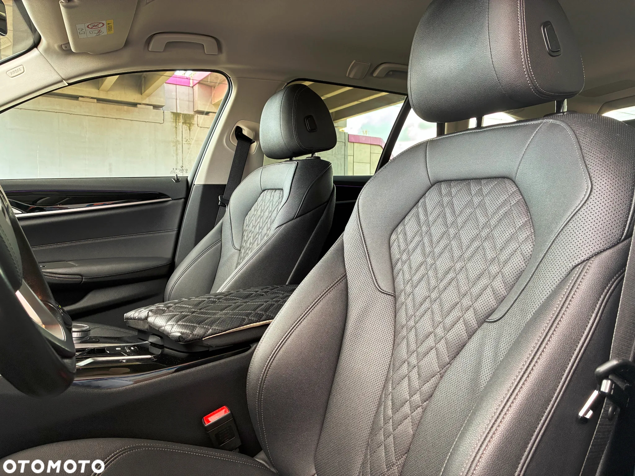 BMW Seria 5 520d - 26