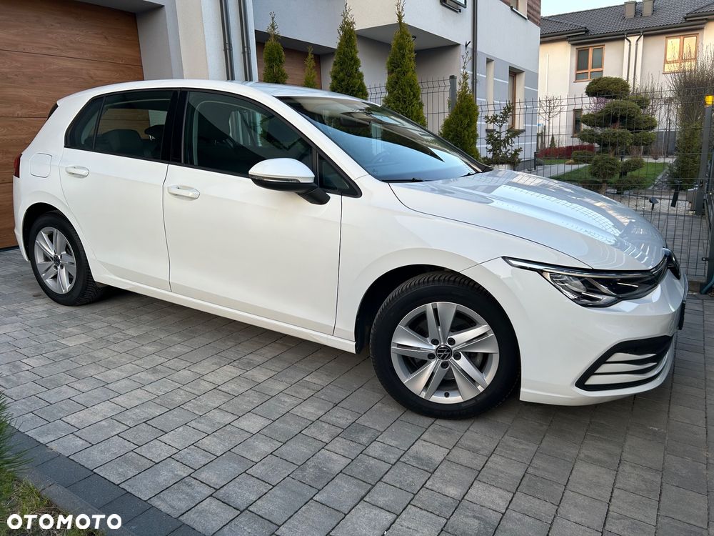 Volkswagen Golf 1.0 eTSI Life DSG - 5