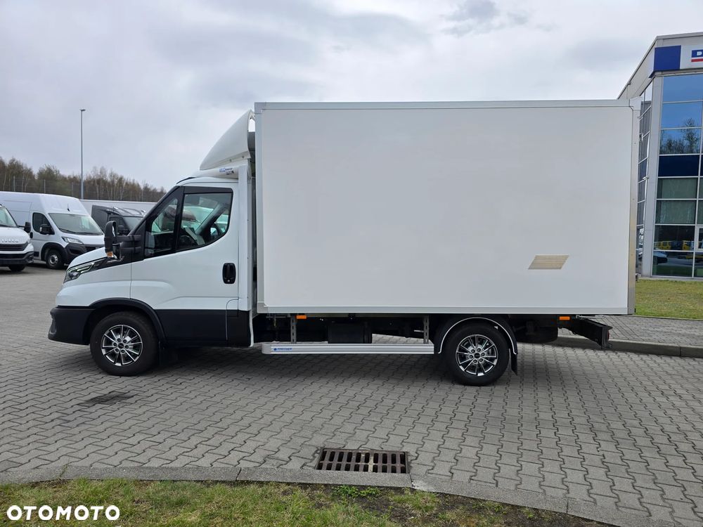 Iveco PARTNER DAILY 35S18 - 8