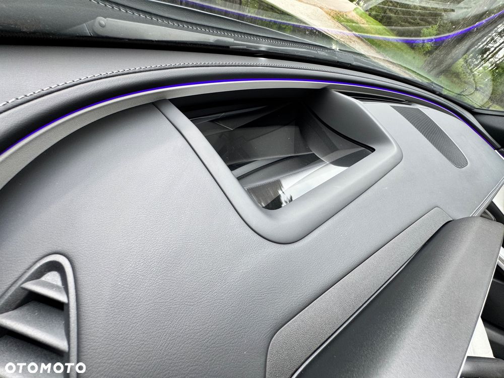 Mercedes-Benz Klasa E 220 d mHEV 4-Matic Exclusive 9G-Tronic - 35