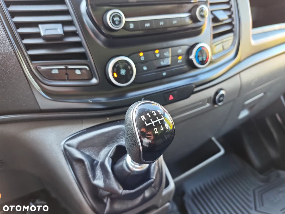 Ford Transit - 22