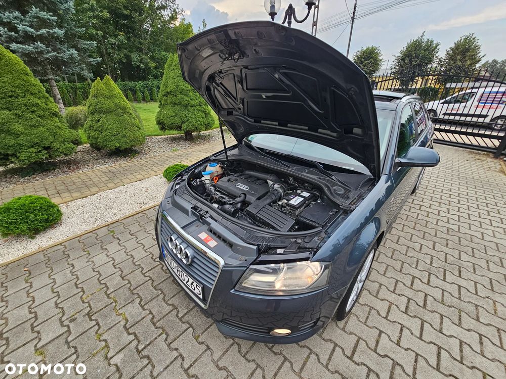 Audi A3 Sportback 1.8 TFSI Quattro Attraction - 11