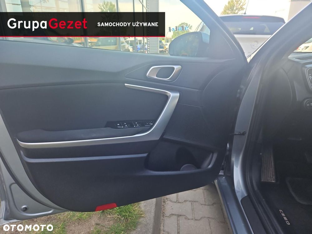 Kia Ceed 1.4 T-GDI M DCT - 10
