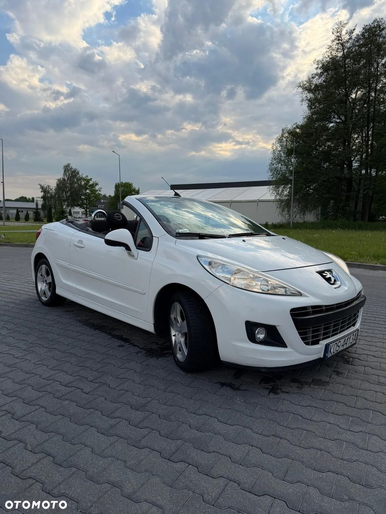 Peugeot 207 CC - 1