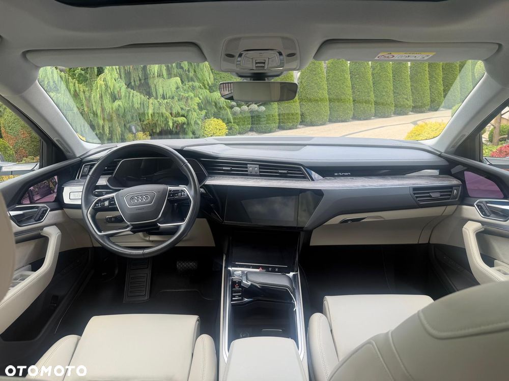 Audi e-tron 55 Quattro - 22