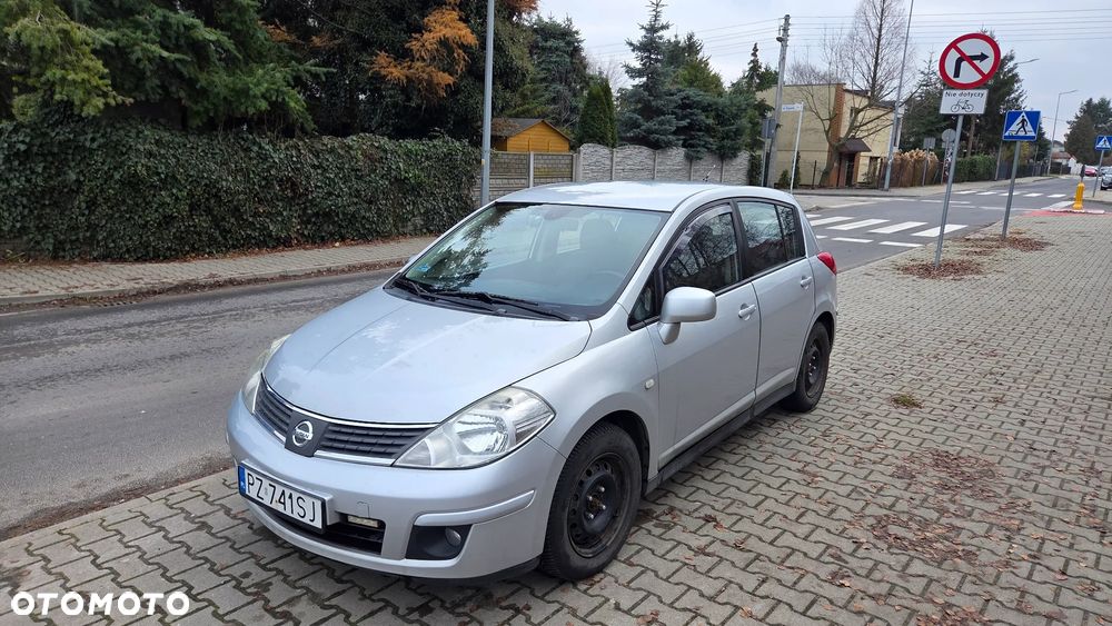 Nissan Tiida 1.8 acenta - 1
