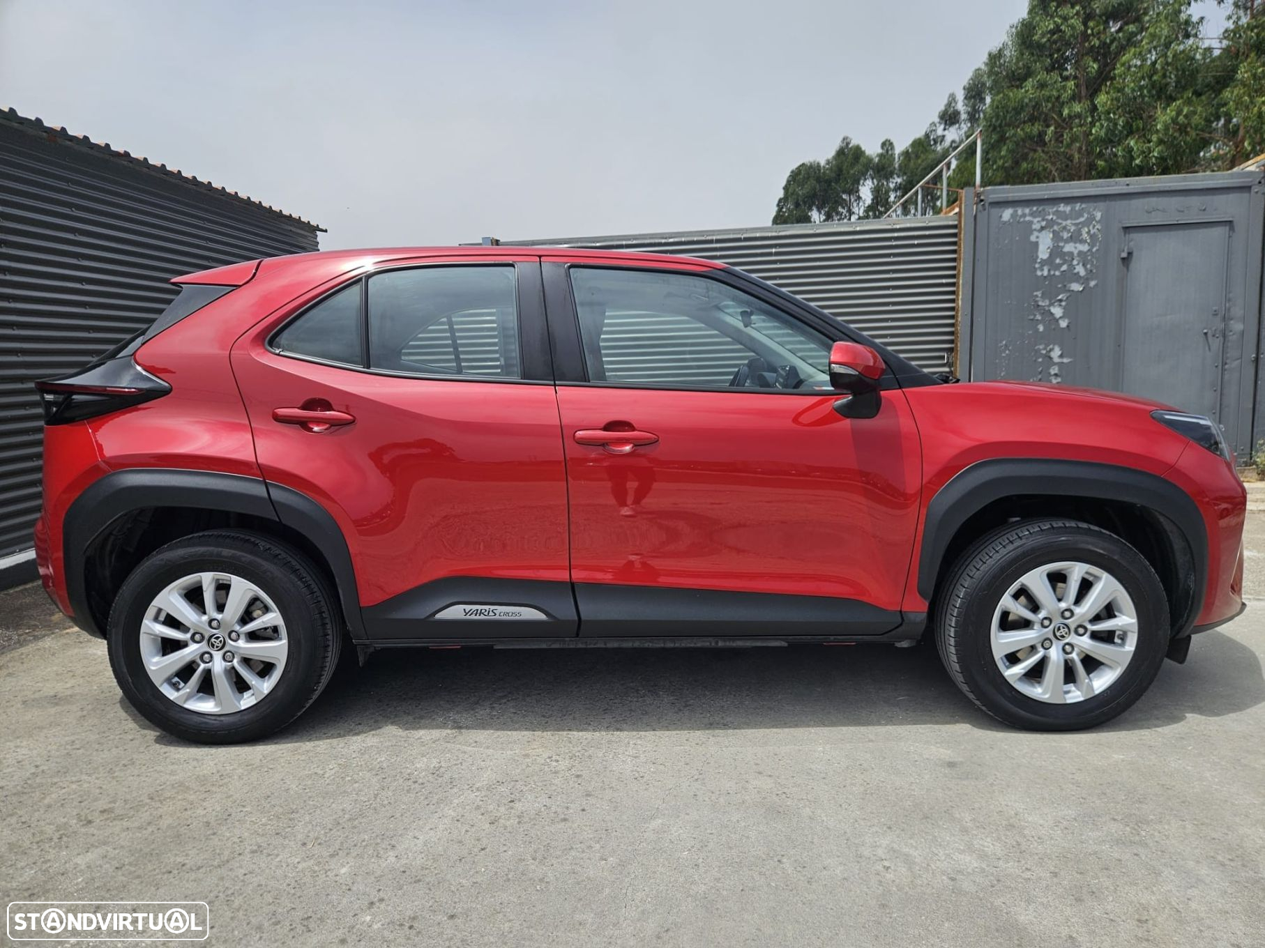 Toyota Yaris Cross 1.5 HDF Comfort Plus - 7