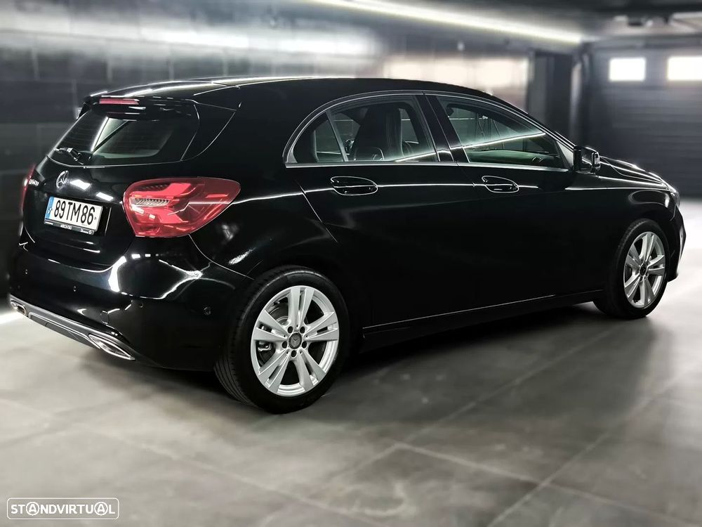 Mercedes-Benz A 180 d Urban - 13