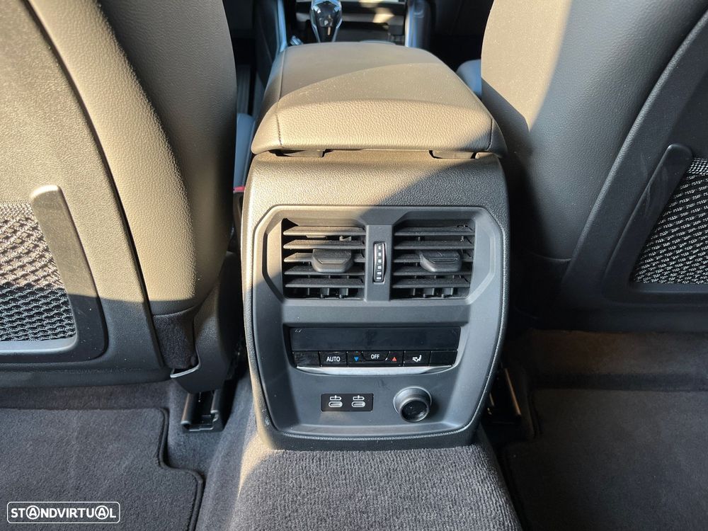 BMW 320 d xDrive Aut. Sport Line - 26