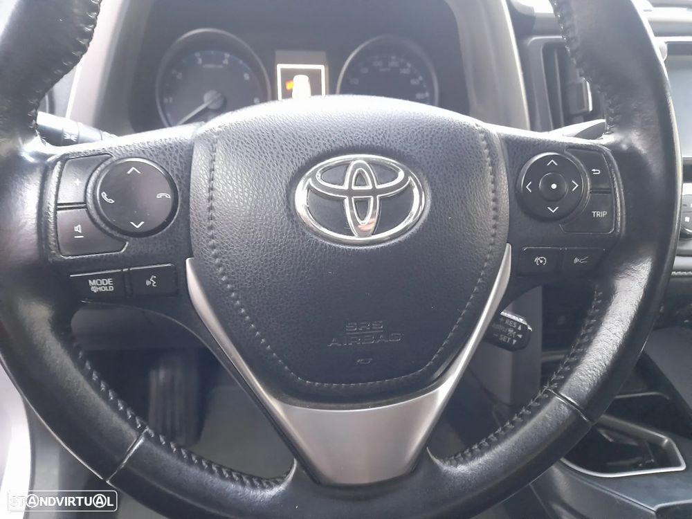 Toyota RAV4 2.0 D-4D Comfort+P.Sport - 9