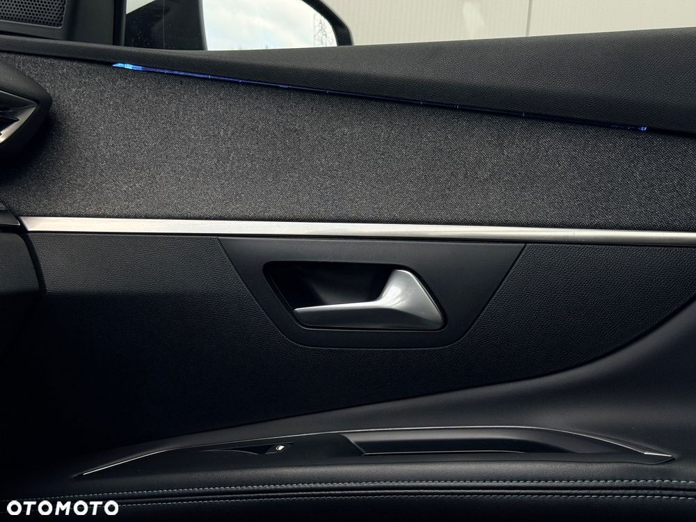 Peugeot 5008 2.0 BlueHDi Allure Pack S&S EAT8 - 32