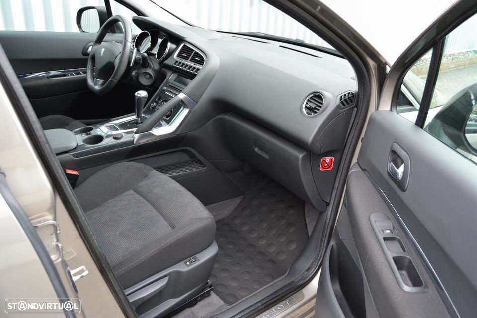 Peugeot 3008 - 5