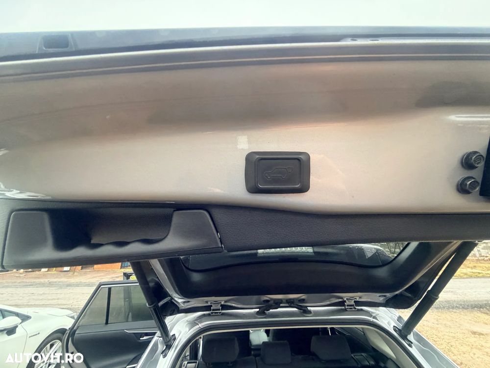 Toyota RAV4 2.5 VVT-iE 4x4 Dynamic - 23