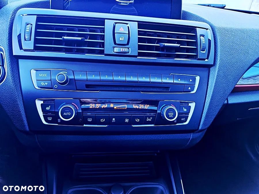 BMW Seria 1 118d xDrive Sport Line - 19