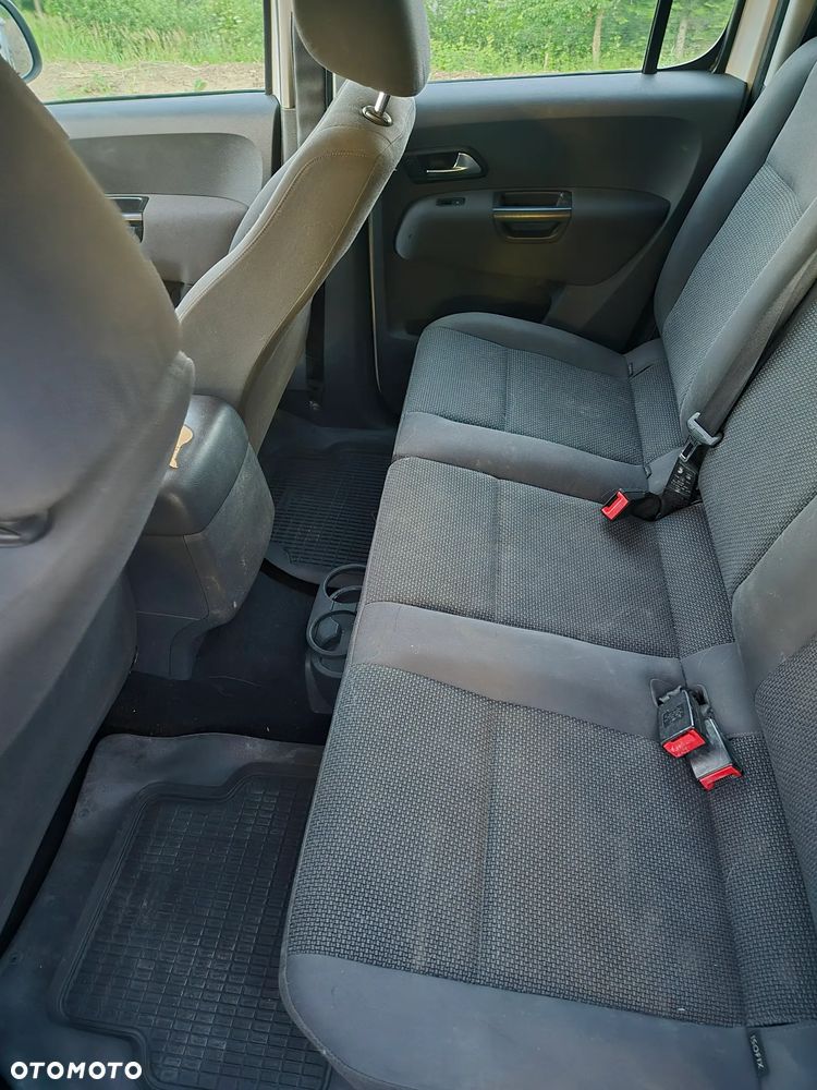 Volkswagen Amarok Double Cab 2.0 TDi 4MOTION Basic - 8