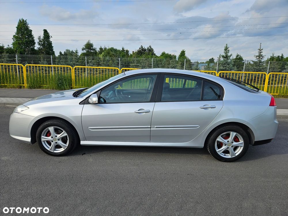 Renault Laguna 1.6 16V 110 Emotion - 4