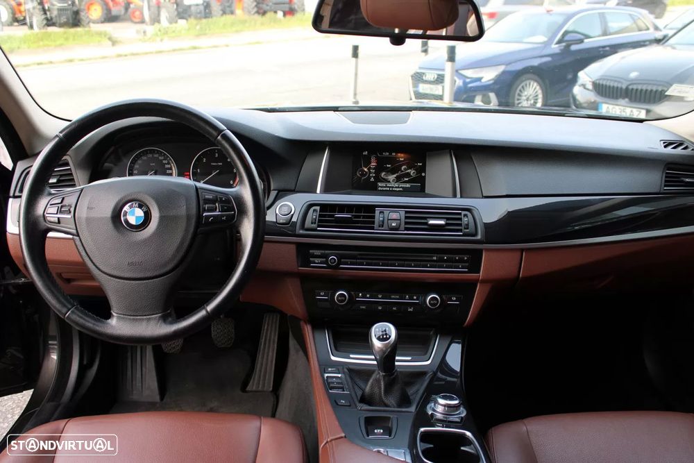 BMW 518 d Line Luxury - 9