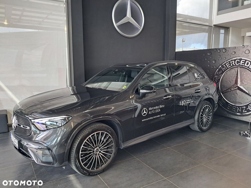 Mercedes-Benz GLC - 16